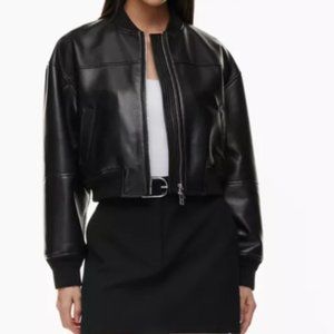 Babaton - Synergy Bomber